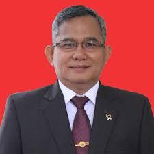 Rendra Yozar Dharma Putra S.H. M.H.