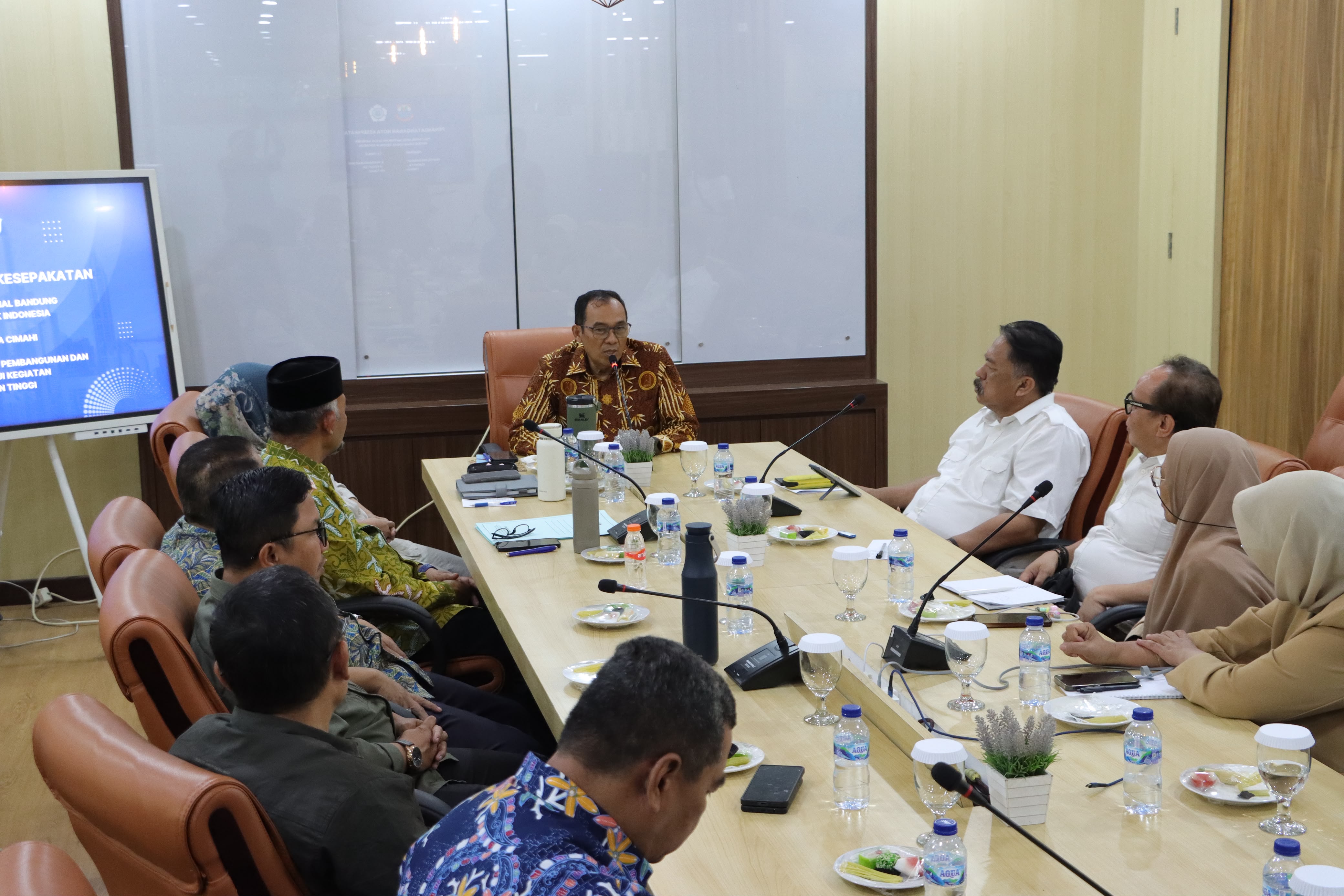 Pemkot Cimahi Gandeng Poltekesos Bandung, Siapkan Kampung Sosial di Cipageran dan Citeureup