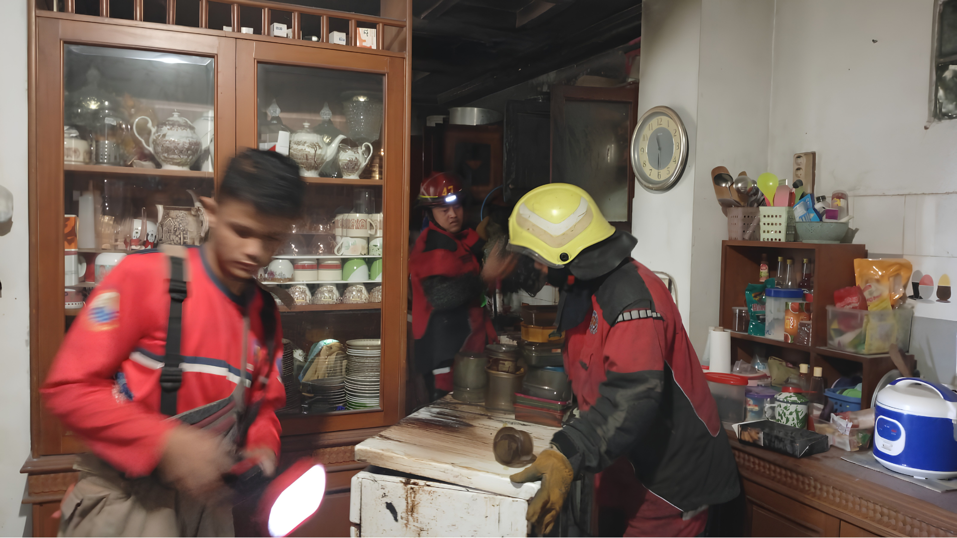 Damkar Cimahi Imbau Warga Hati-Hati Saat Kompor Menyala, Pastikan Keselamatan Agar Tidak Picu Kebakaran