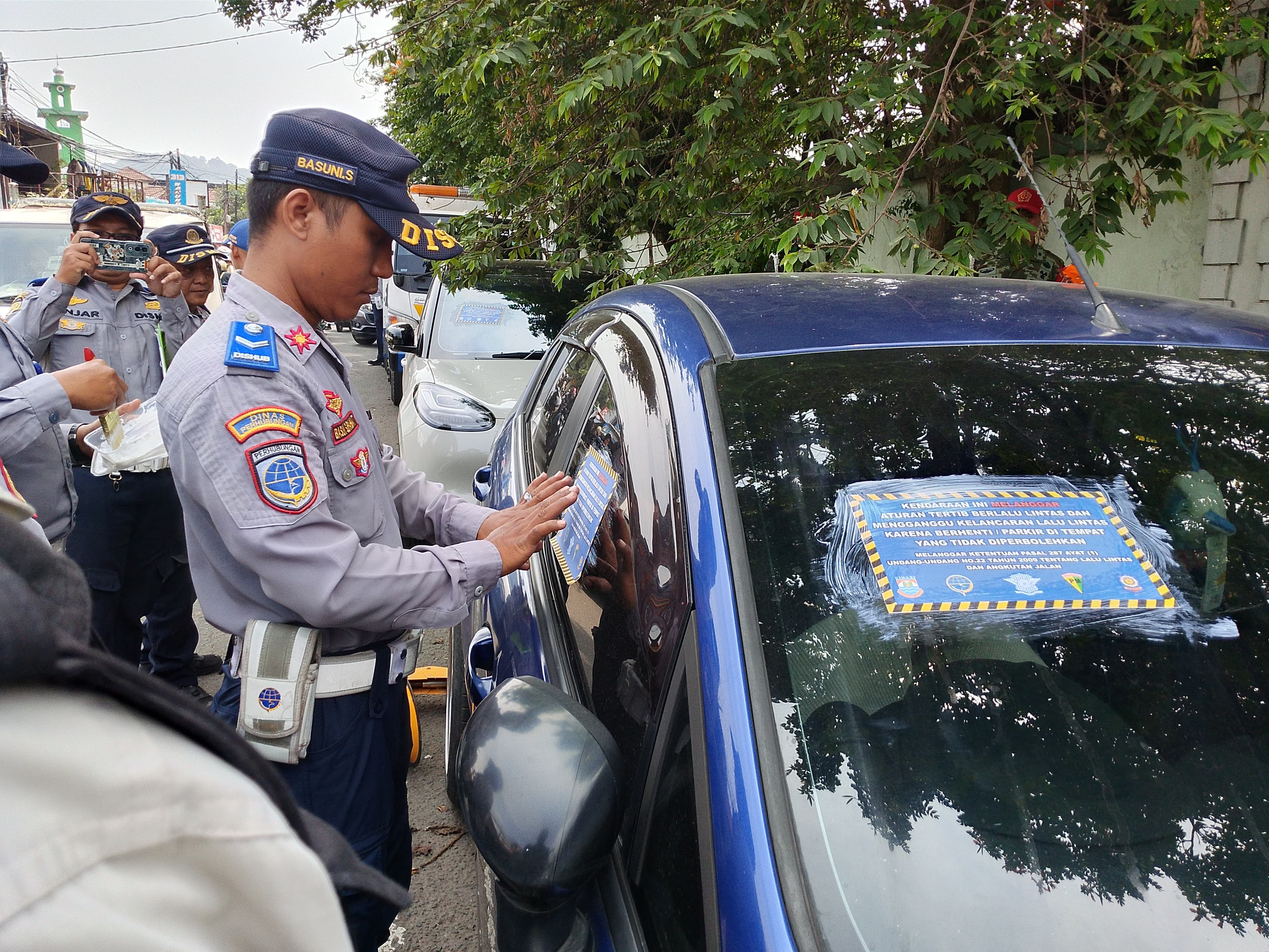 Dishub Cimahi Tindak Kendaraan Bandel