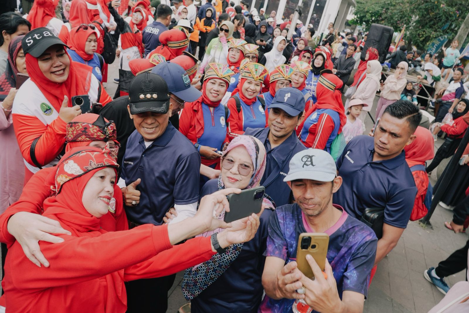 Car Free Day Kota Cimahi 2026 Resmi Diluncurkan, Ribuan Warga Antusias Ikut Berbagai Kegiatan