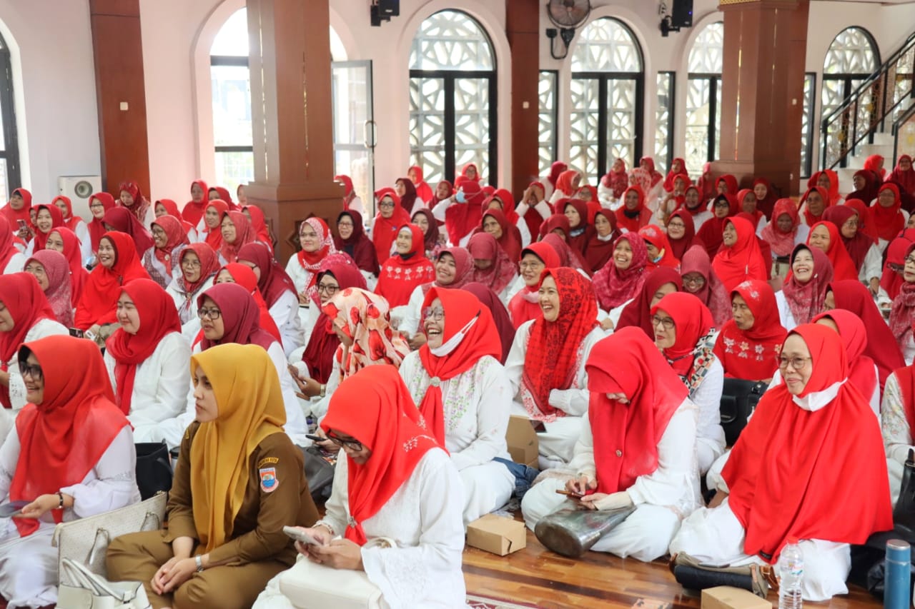 Hadapi Tantangan Era Digital, TP PKK Kota Cimahi Perkuat Peran Keluarga