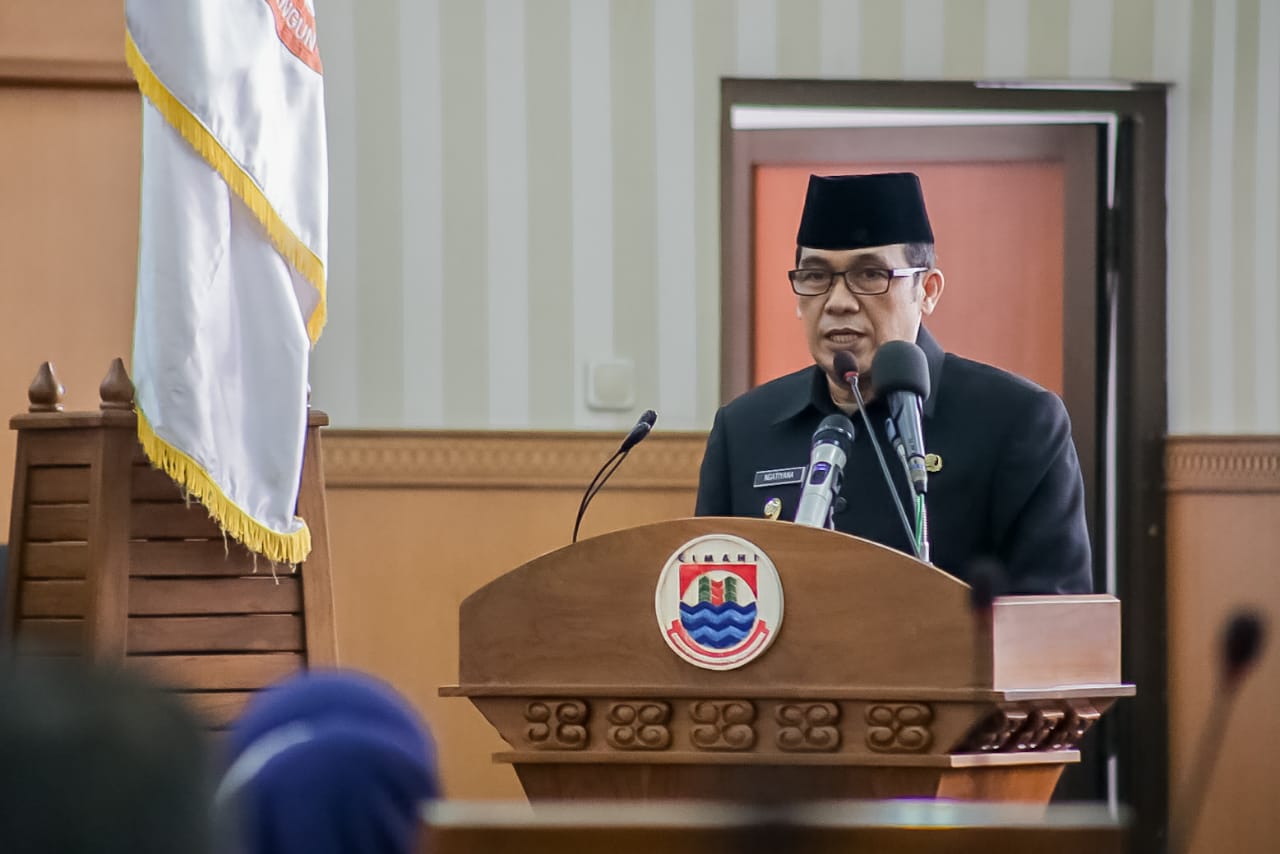 Plt. Walikota Cimahi Sampaikan LKPJ APBD Tahun 2020