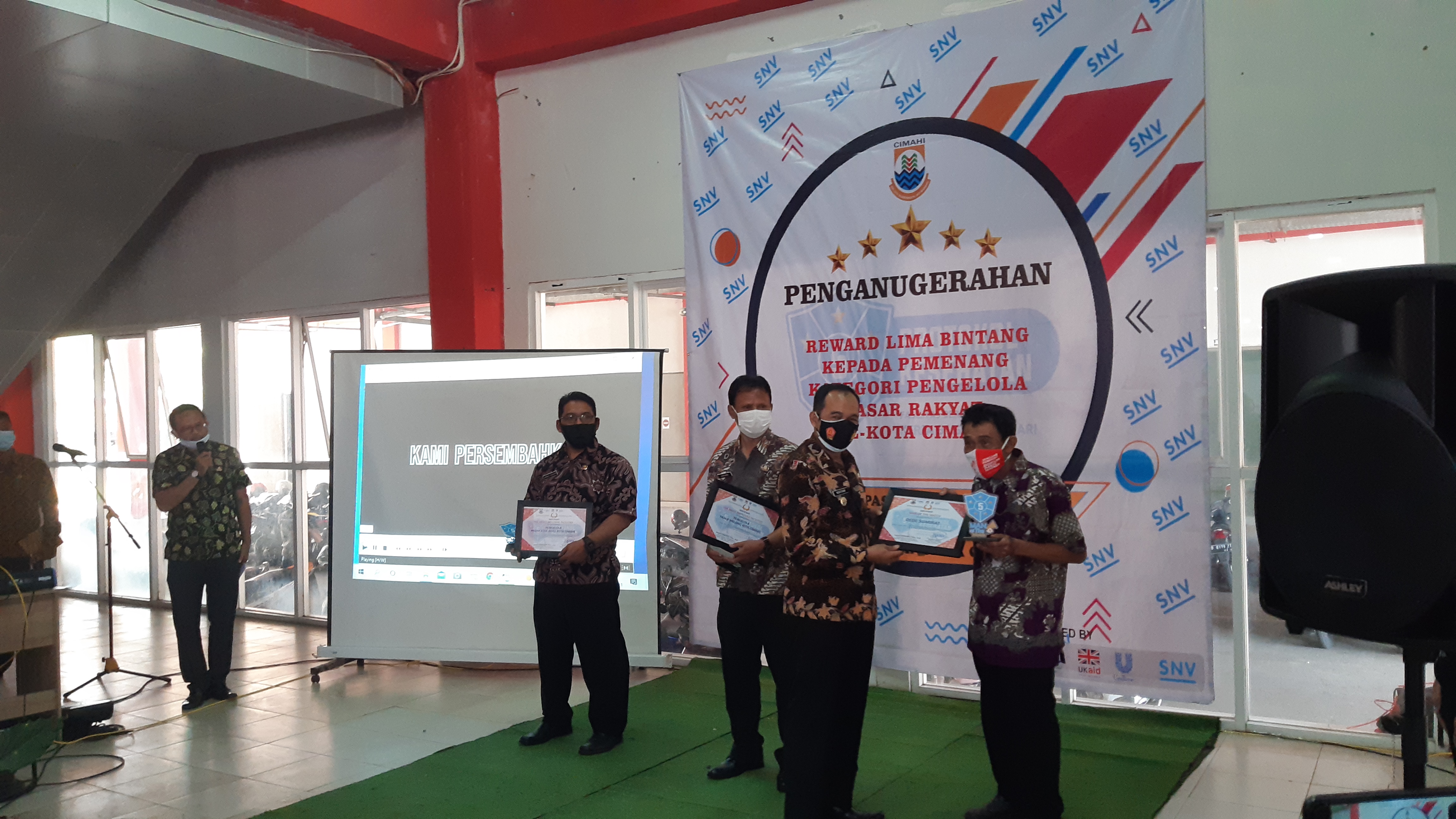 Pasar Cimahi Konsisten Terapkan Protokol Kesehatan Raih Penghargaan