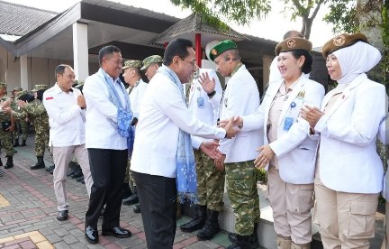 Dampingi Kunjungan Kerja Wamenkes dan Wamenhan di RS Dustira, Walikota Cimahi Sampaikan Layanan Kesehatan di Kota Cimahi