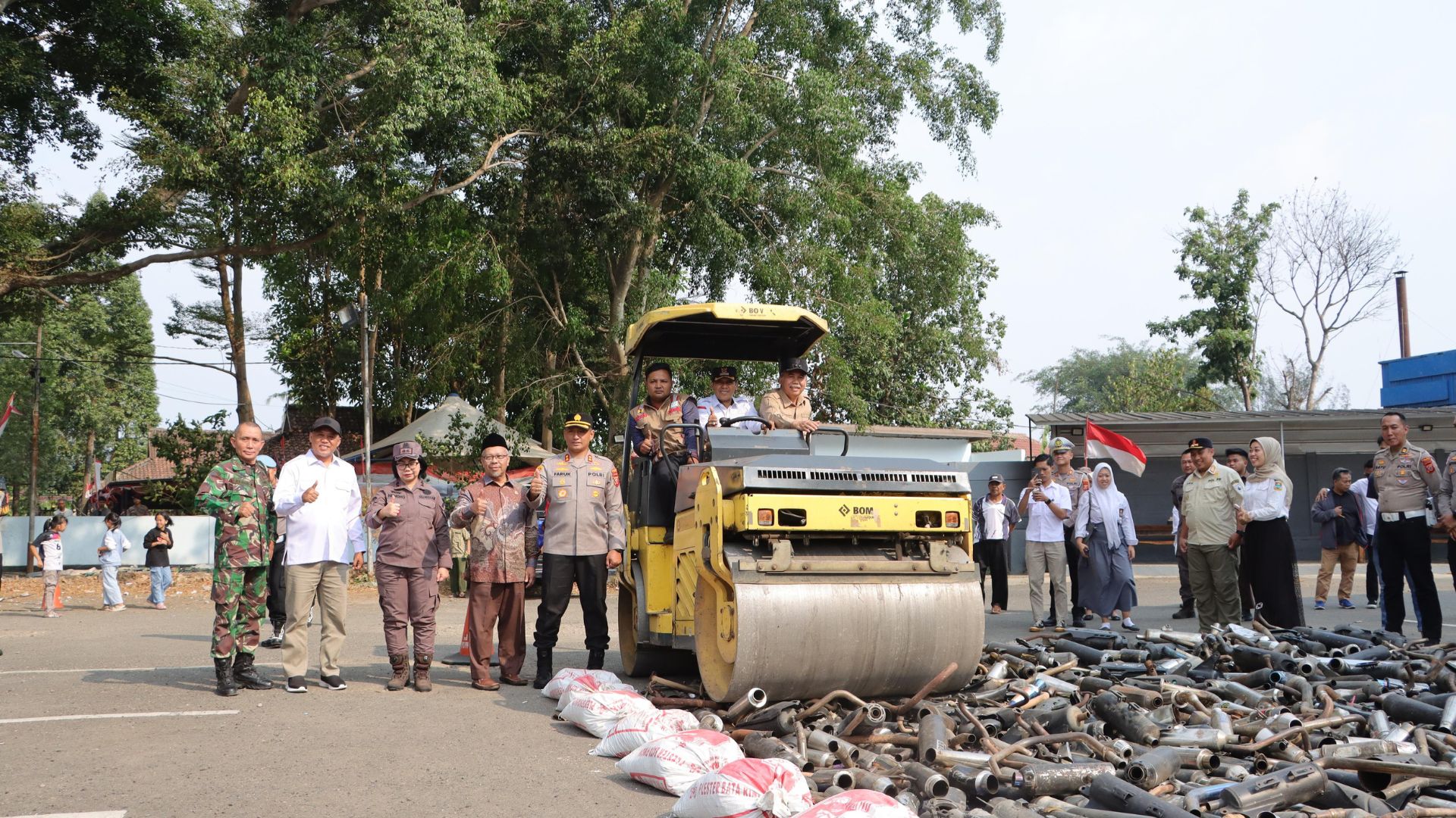 653 Ribu Obat Keras hingga 15 Ribu Botol Miras Dimusnahkan di Cimahi