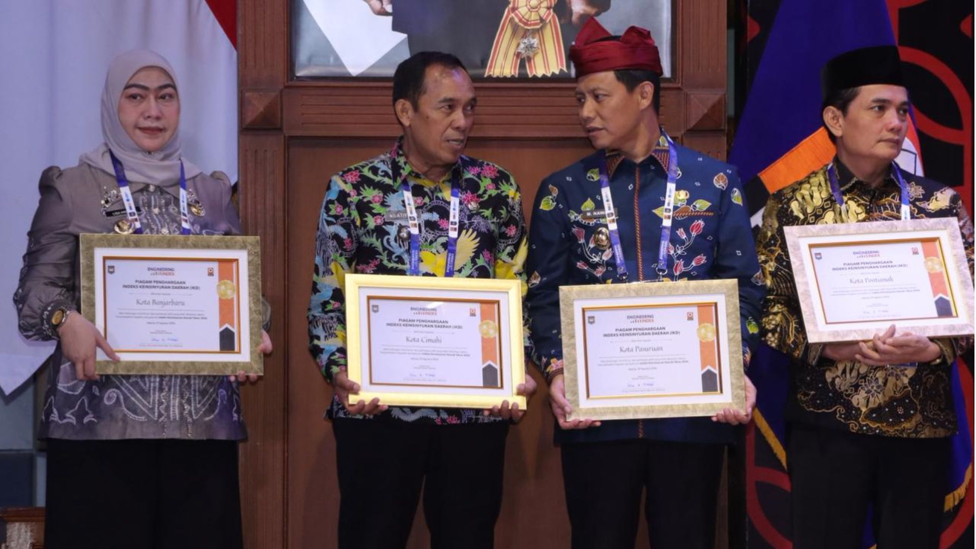 Bukti Pembangunan Berkualitas, Wali Kota Cimahi Boyong Penghargaan IKD 2026 dari BRIN dan Kemendagri
