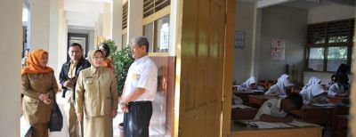 Walikota Pantau Pelaksanaan UN SMP