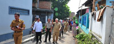 Walikota Cimahi Tinjau Dampak Bencana Angin Puting Beliung