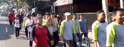 Warga Antusias Ikuti Jalan Santai HUT Kota Cimahi ke-17