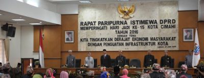 Cimahi Dihormati Karena Prestasi Bukan Megahnya Gedung