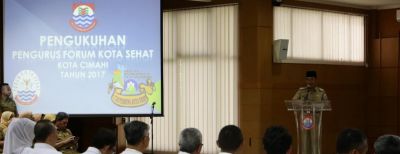 Sudiarto Kukuhkan Pengurus FKS