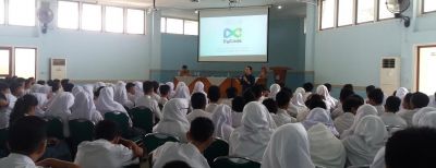 Roadshow Technopark Cari Bibit Usaha Di Kalangan Pelajar