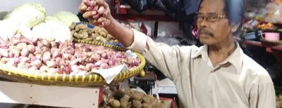 Harga Bawang Kating di Cimahi Capai Rp 50 Ribu