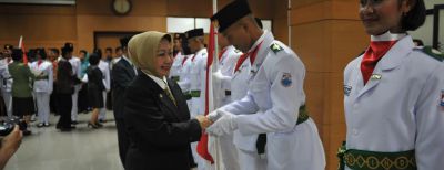 Walikota Kukuhkan Paskibra Kota Cimahi