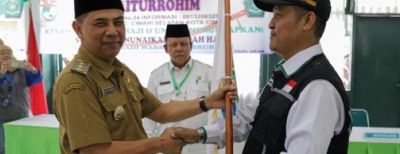 Wali Kota Cimahi Melepas Keberangkatan Calon Jemaah Haji Kota Cimahi 2019