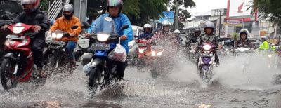 Wali Kota Cimahi Ajak Warga Bersihkan Drainase Di Musin Hujan Agar Tak Picu Banjir