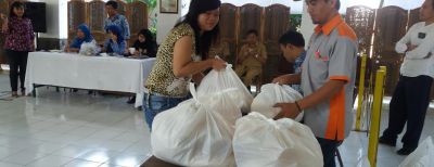 Operasi Pasar Murah Membantu Daya Beli Warga Miskin