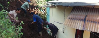 Musibah Longsor Timpa Rumah Warga, Pemkot Cimahi Langsung Beri Bantuan