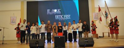 Ertic Fest&IT Holic Kolaborasi Pemuda, UKM, dan Relawan TIK