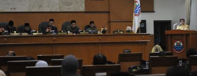 Rapat Paripurna LKPJ