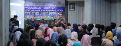Seminar Kebangsaan  “Mewujudkan Persatuan Melalui Komunikasi Kebudayaan”