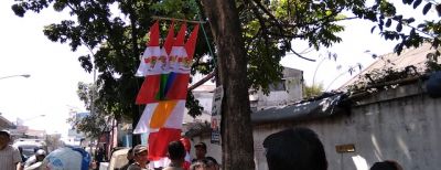 Jualan Bendera di Trotoar dan Pohon, Sejumlah Pedagang Asal Garut Digiring Masuk Sidang Tipiring