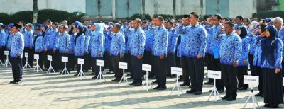 Gaji ke-14 PNS Disiapkan APBD 2016