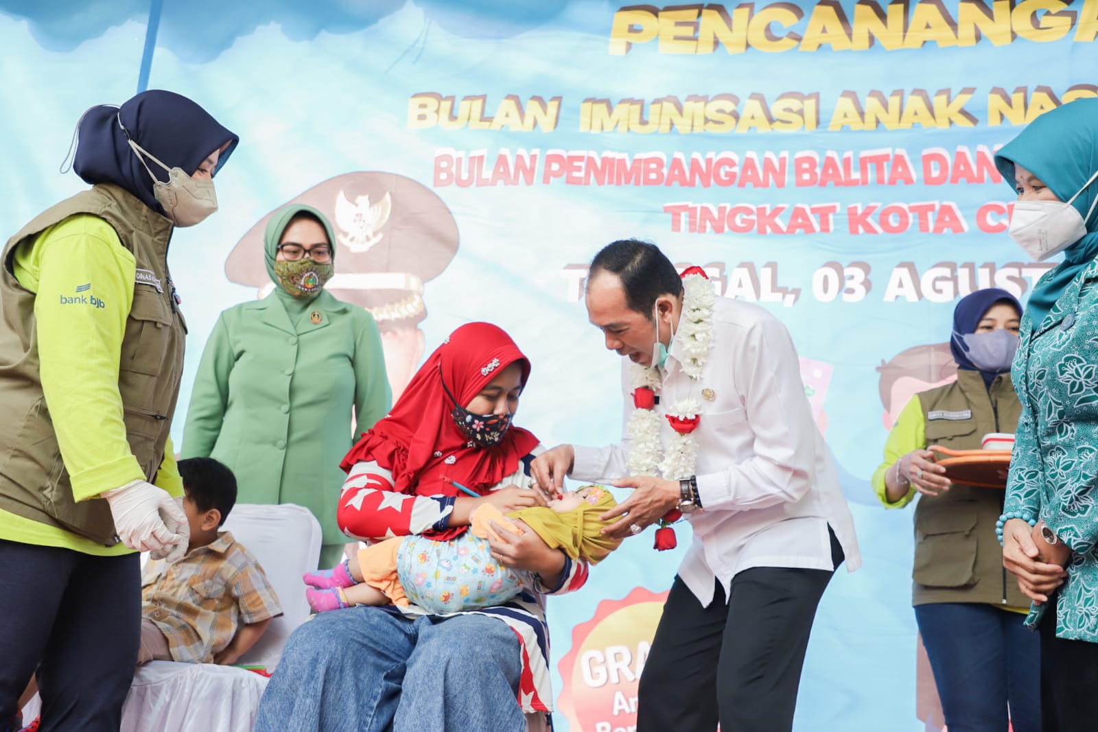 Sukseskan BIAN, Ngatiyana Ajak Warga Bawa Anak-anak Ke Posyandu Untuk Imunisasi Sepanjang Agustus-September