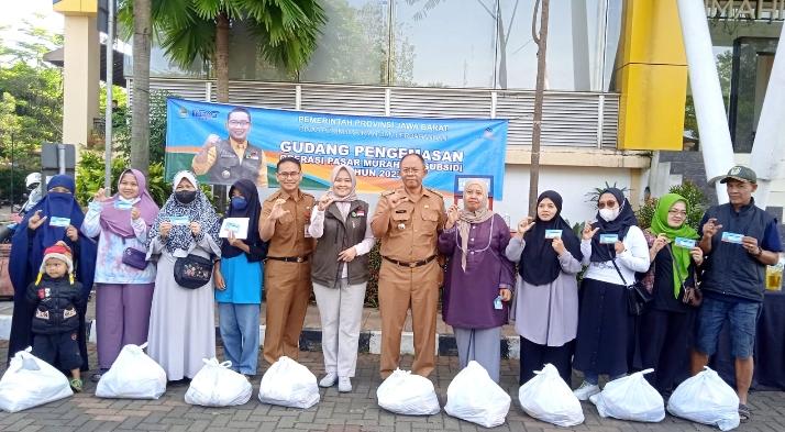 Kota Cimahi Kebagian Ribuan Paket Sembako Murah Untuk Warga - Selamat ...